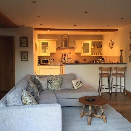 The Apple Shed Villa Farmborough Exterior photo