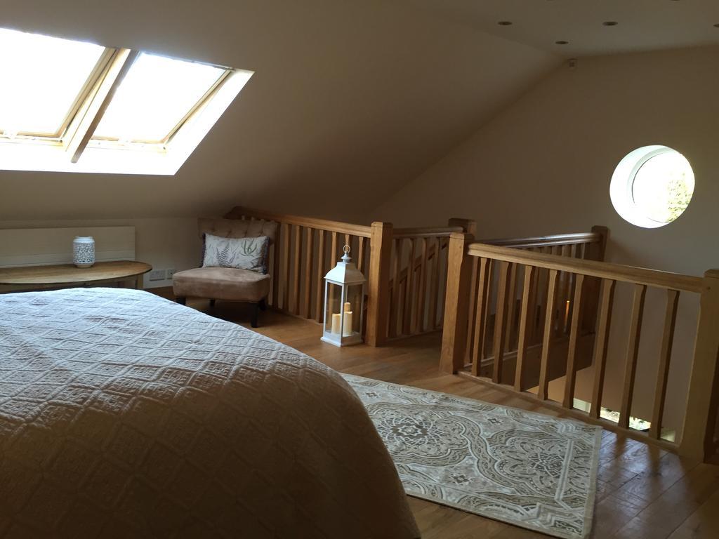 The Apple Shed Villa Farmborough Exterior photo